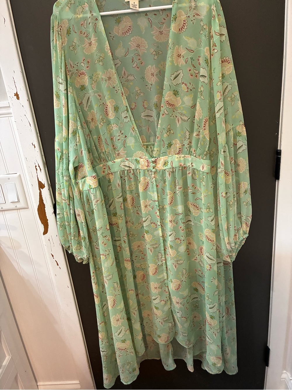 Feminine Floral Mint Green Women's Swim Coverup - Lightweight Beach Kimono